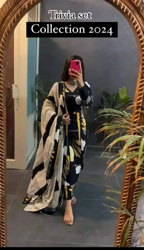 Cotton Skin Print Three Piece  Jama: Pure Cotton Hight Quality Skin print with Less Work Long -44 Orna : Suti / Skin print with less work Selower: AC Cotton Body Size: 38/40/42/44